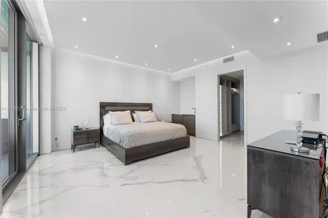 18975 Collins Avenue Sunny Isles Beach FL 33160