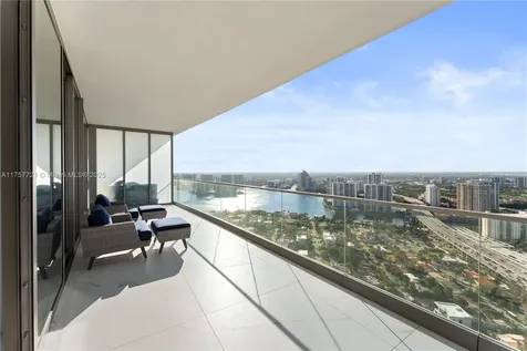 18975 Collins Avenue Sunny Isles Beach FL 33160