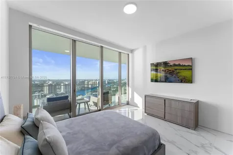 18975 Collins Avenue Sunny Isles Beach FL 33160
