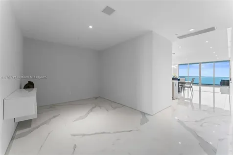 18975 Collins Avenue Sunny Isles Beach FL 33160
