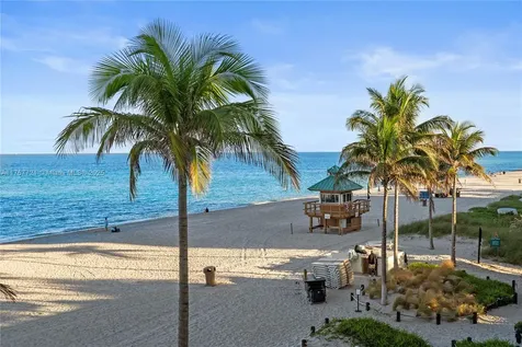 18975 Collins Avenue Sunny Isles Beach FL 33160