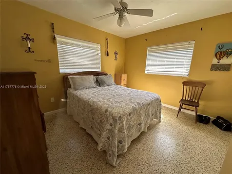 19777 SW 101st Court Cutler Bay FL 33157