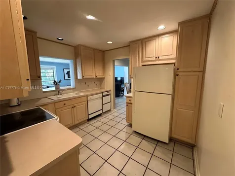 19777 SW 101st Court Cutler Bay FL 33157