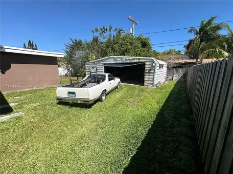 19777 SW 101st Court Cutler Bay FL 33157