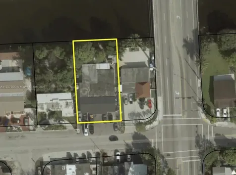 3211 NW 106th Street Miami FL 33147