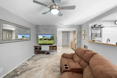 8813 Cleary Boulevard Plantation FL 33324-1313