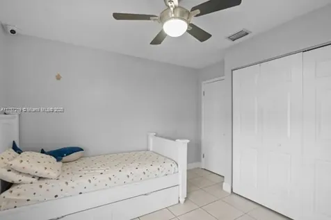 8813 Cleary Boulevard Plantation FL 33324-1313