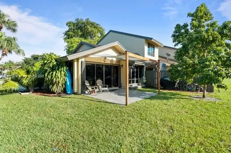 8813 Cleary Boulevard Plantation FL 33324-1313