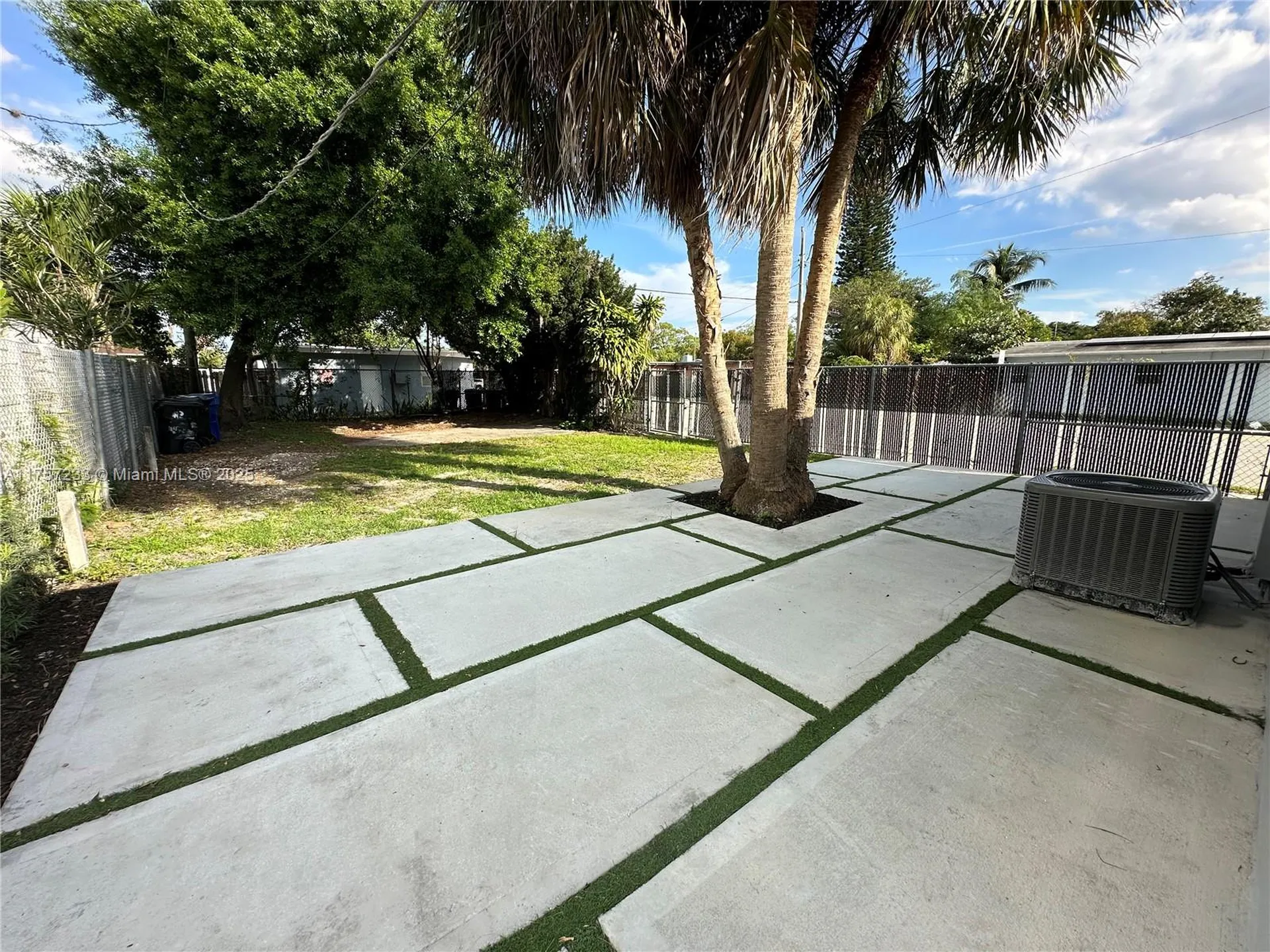 1300 NW 7th Terrace Fort Lauderdale FL 33311