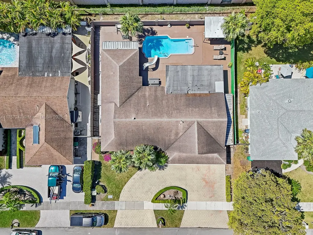 9512 SW 118th Place Miami FL 33186