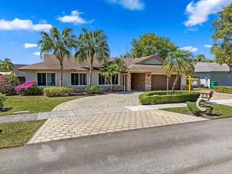 9512 SW 118th Place Miami FL 33186
