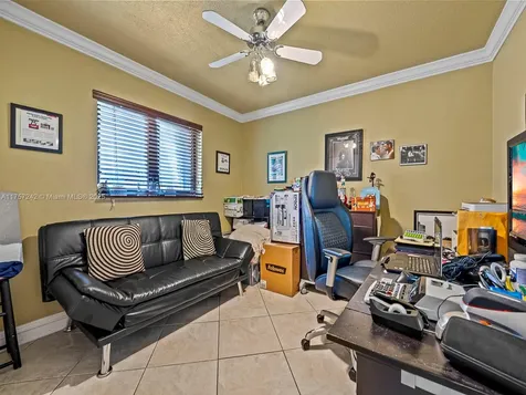 9512 SW 118th Place Miami FL 33186