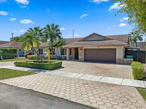 9512 SW 118th Place Miami FL 33186