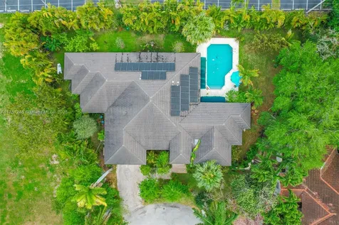 7685 SW 153rd Street Palmetto Bay FL 33157
