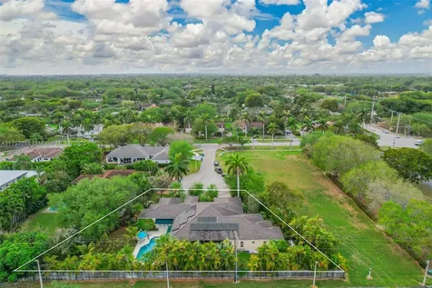 7685 SW 153rd Street Palmetto Bay FL 33157