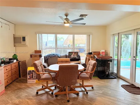 5369 Balsam Terrace Plantation FL 33317