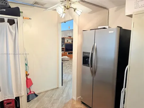 5369 Balsam Terrace Plantation FL 33317