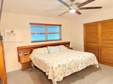 5369 Balsam Terrace Plantation FL 33317