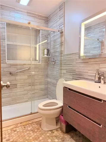 5369 Balsam Terrace Plantation FL 33317
