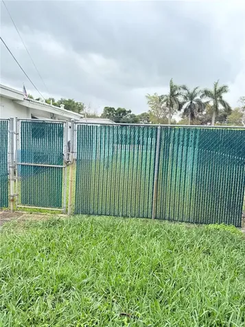 5369 Balsam Terrace Plantation FL 33317