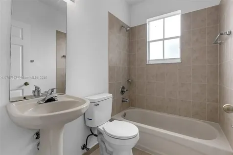4450 NW 113th Place Doral FL 33178
