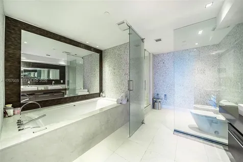 17121 Collins Avenue Sunny Isles Beach FL 33160