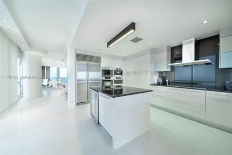 17121 Collins Avenue Sunny Isles Beach FL 33160