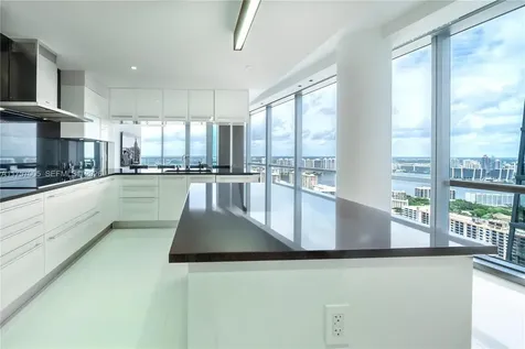 17121 Collins Avenue Sunny Isles Beach FL 33160