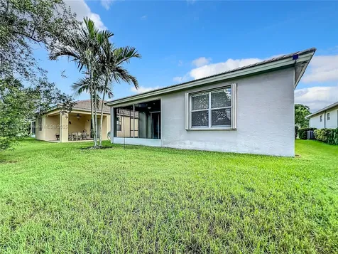 310 SW Tomoka Springs Drive Port St. Lucie FL 34986