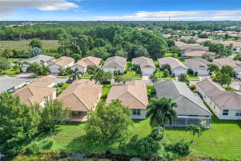 310 SW Tomoka Springs Drive Port St. Lucie FL 34986