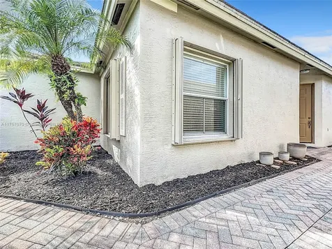 310 SW Tomoka Springs Drive Port St. Lucie FL 34986