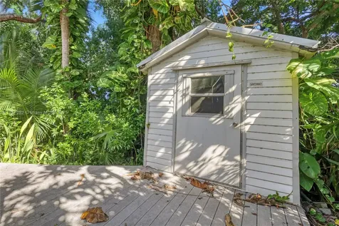 209 Matecumbe Avenue Islamorada FL 33036