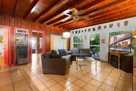 209 Matecumbe Avenue Islamorada FL 33036