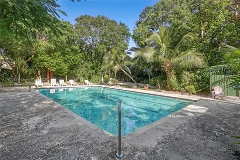 209 Matecumbe Avenue Islamorada FL 33036