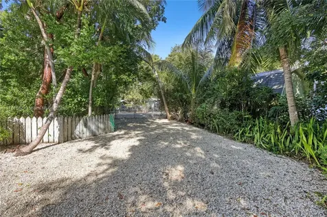 209 Matecumbe Avenue Islamorada FL 33036