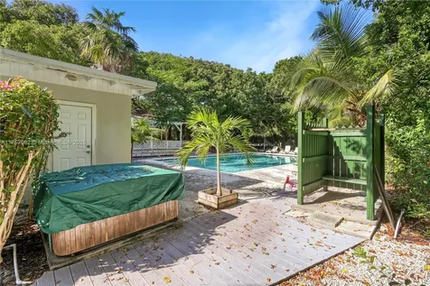 209 Matecumbe Avenue Islamorada FL 33036