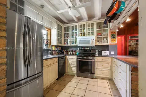 209 Matecumbe Avenue Islamorada FL 33036