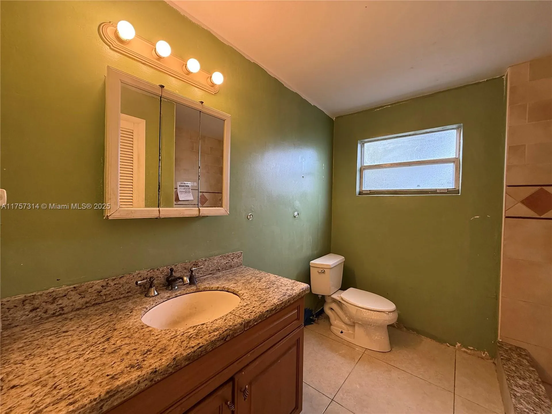 5531 NW 76th Place Fort Lauderdale FL 33073