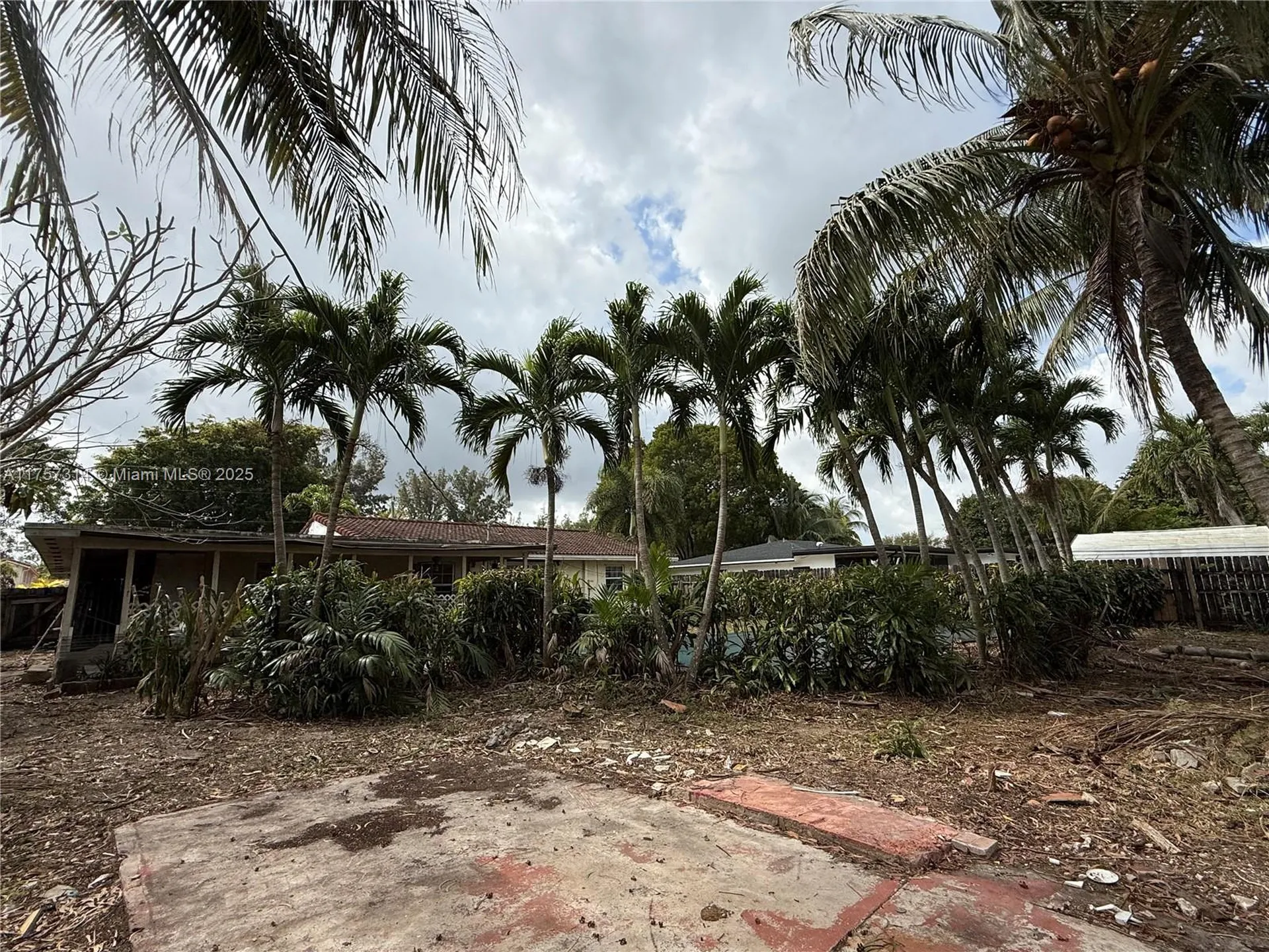 5531 NW 76th Place Fort Lauderdale FL 33073