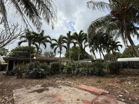 5531 NW 76th Place Fort Lauderdale FL 33073