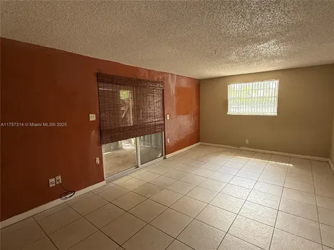 5531 NW 76th Place Fort Lauderdale FL 33073