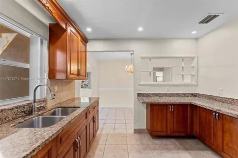 6641 NW 21st Court Sunrise FL 33313