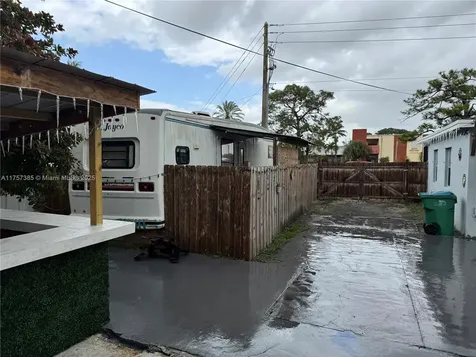 2380 NW 133rd Street Miami FL 33167