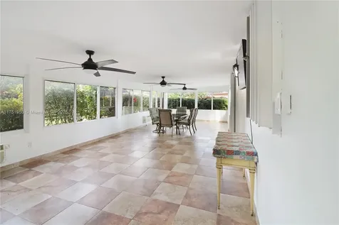 10231 SW 213th Street Cutler Bay FL 33189