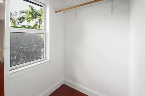 10231 SW 213th Street Cutler Bay FL 33189