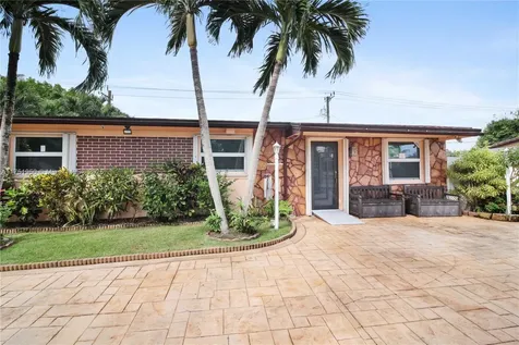 10231 SW 213th Street Cutler Bay FL 33189