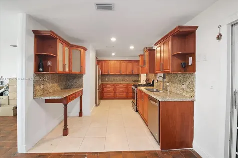 10231 SW 213th Street Cutler Bay FL 33189