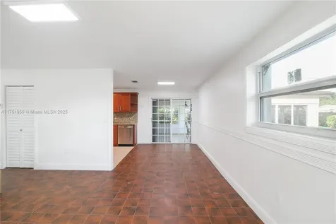 10231 SW 213th Street Cutler Bay FL 33189