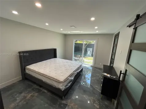 3261 Oleander Way Lauderdale By The Sea FL 33062