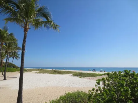 3261 Oleander Way Lauderdale By The Sea FL 33062